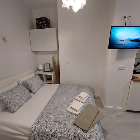 Lipotica Rooms 扎达尔 外观 照片